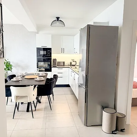 Apartman Skysea In Bregi With A View Of